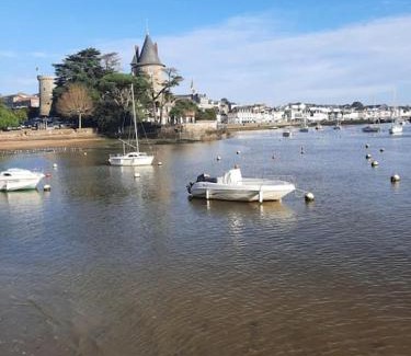 Pornic House | Discover Le Vent d'Ouest - Family-Friendly Gîte with Pool