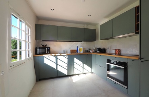 Francheville House | Le Verdoyant - Three Bedroom House, Sleeps 8