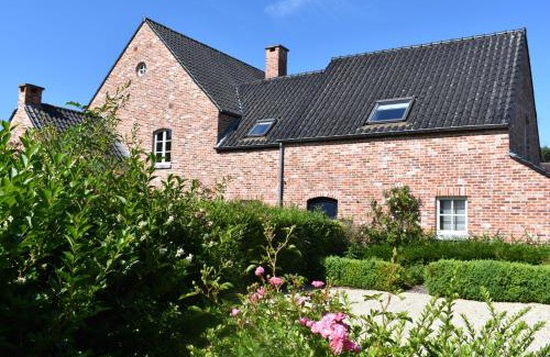 Limelette Bed & Breakfast | Guest Rated: 10/10 at Le Verger du Patagon Retreat