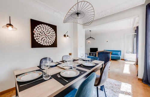 Annecy-le-Vieux Apartment | Le Verseau - Inviting Apartment with Ocean Views for 6