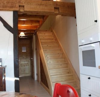 Charmois-devant-Bruyeres House | Family-Friendly 4-Star Le Vieux Grenier with Top Ratings