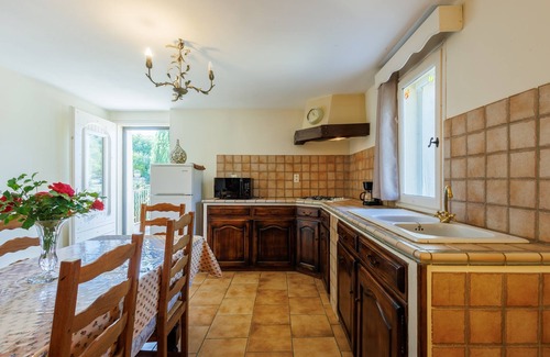 Monieux House | Le Viguier - Maison avec terrasse, vue montagne