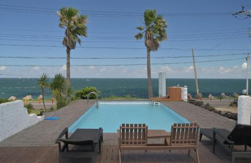 Aewol House | Experience Le Village Aewol G with Oceanfront Pool Bliss