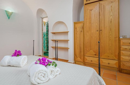San Teodoro Villa | Elegant Getaway at Le Ville di Cala Ginepro - Family Friendly