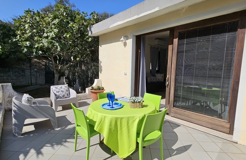 Ruoni Apartment | Unwind at Le Villette di Ruoni with Oceanfront Views