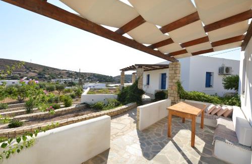 Lipsoi Villa | Top-Rated Le Villette: Family and Pet-Friendly Retreat