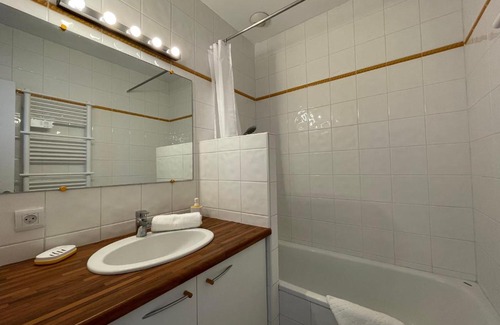 Arnaud Bernard Apartment | Stay at Le Virtuose in the Heart of Toulouse - 8.9/10 Rated