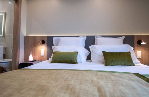 Saint-Honore - Jeanne d'Arc Hotel | Discover Le Vivier Côté Résidence: Family-Friendly Retreat