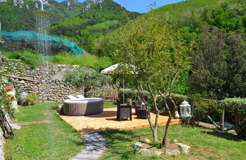 Pucara Villa | Experience Le Volte Antiche with Oceanfront Spa Retreat