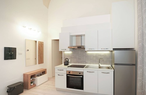 Porto Valtravaglia Apartment | Relax at Le Volte with Oceanfront Pool and Spa Amenities