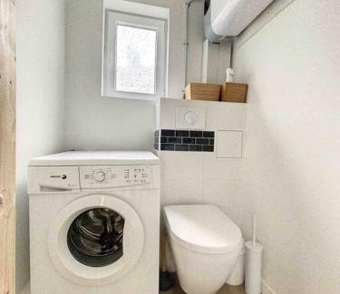 Faubourg Sud Apartment | Cozy Getaway at Le Wilson - Pet and Child Friendly!