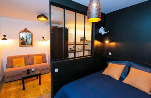 Saint-Roch - Badouillere - Chavanelle Apartment | Chic Stay at Le Zèbre: Pet-Friendly with Breakfast Included