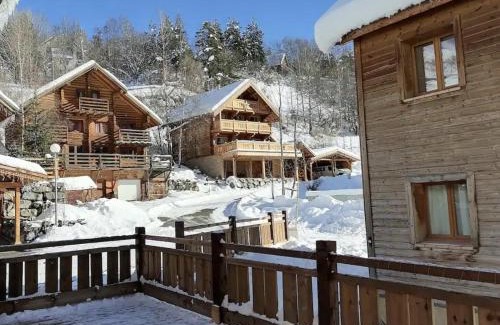 Allos Ski Chalet | Discover Le ZEN: Pet-Friendly Retreat with 9.8/10 Rating