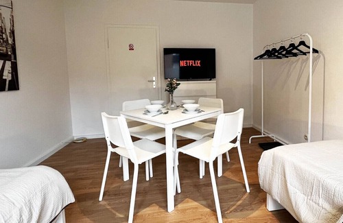 Lengerich Apartment | Le03 - Ferienwohnung mit Balkon in Lengerich, 80 qm, 3 Zimmer, Max. 6 Personen