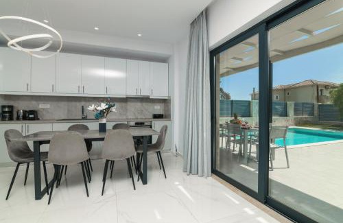 Zakynthos Villa | Modern Oceanfront Villa: Guest Rated 9.9/10 with Pool