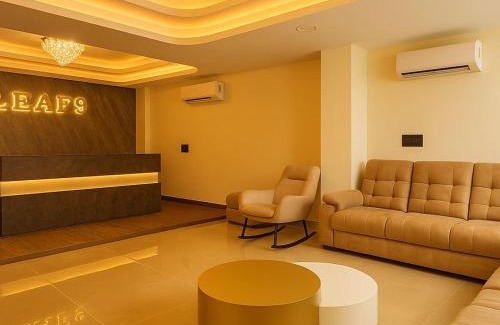 Udyog Vihar Hotel | Leaf 9 Grand, Near Udyog vihar and Yashobhoomi