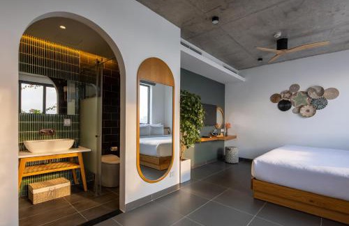 Son Tra Hotel | Discover The Leaf Boutique: Oceanfront Bliss Awaits You