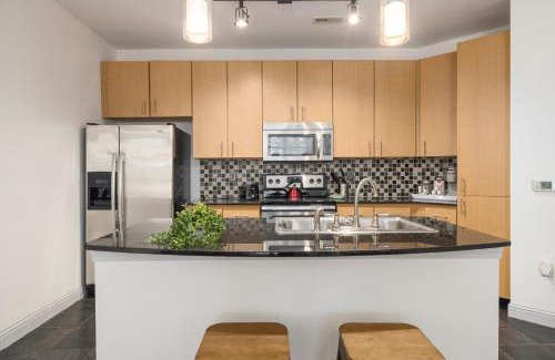 Charlotte Apartment | Cozy League Flats South End with Pool and Ocean Views