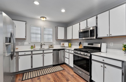 Block House Creek House | Leander Home Away From Home
