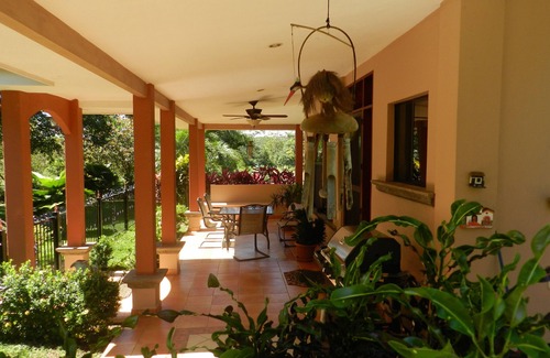 San Mateo House | Escape to a Winter Paradise in Costa Rica - Rated 10/10
