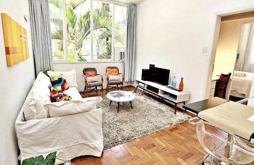 Leblon Apartment | Discover Leblon House IV: Family-Friendly & 4-Star Experience