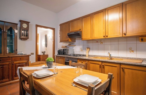 Lecco Apartment | Lecco Arlenico - One Bedroom Apartment, Sleeps 4