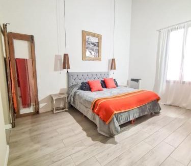 San Antonio de Areco House | Pet-Friendly Getaway at Lechuza Alvear - 10/10 Guest Rated