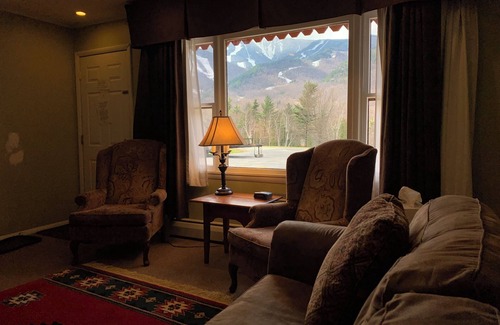 Wilmington Hotel | Exclusive Access to Whiteface Olympic Mountain Lodging