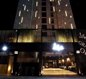 Giheung-gu Hotel | Discover Comfort at Lee Design Hotel with Family-Friendly Amenities