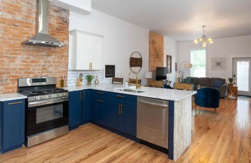 Covington House | Lee Street Retreat - Best of Covington