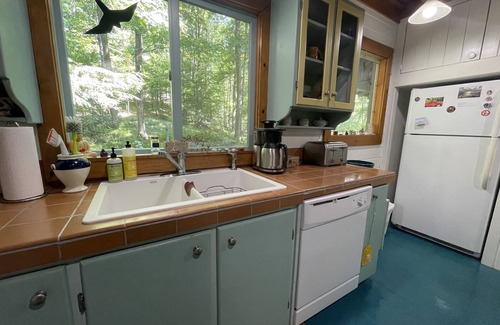 Empire Cabin | Explore Leelanau County Retreat Near Glen Arbor - Family Friendly