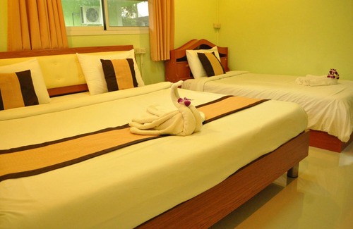 Mueang Kao Hotel | Discover Leelawadee Resort: Family-Friendly and Affordable