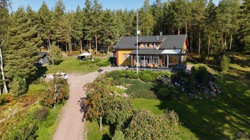 Degerby Bed & Breakfast | Discover Leena's B&B: Highly Rated Getaway Awaits