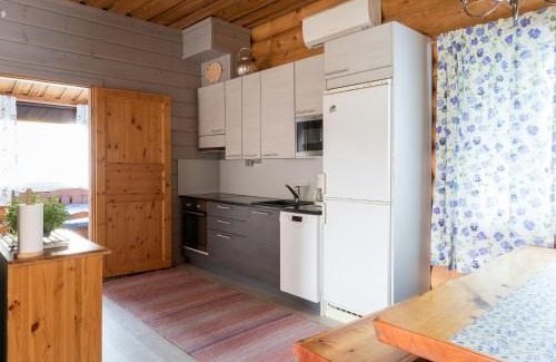 Sonka Ski Chalet | Family-Friendly Retreat at Leenan Tupa - Rated 9/10!