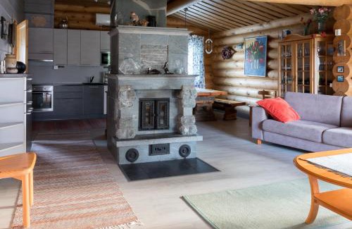 Sonka Ski Chalet | Family-Friendly Retreat at Leenan Tupa - Rated 9/10!