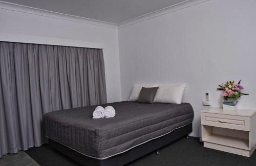 Leeton Hotel | Discover Leeton Centre Motel: 4-Star Comfort Awaits