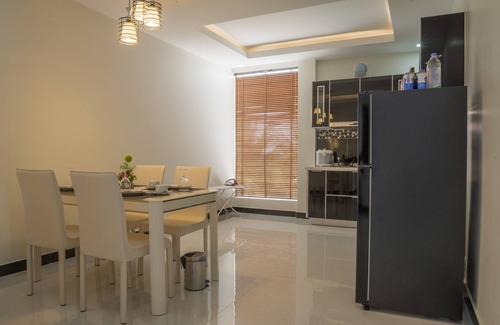 Siem Reap Apartment | Leevid Residence Apartment: Enjoy Poolside Relaxation