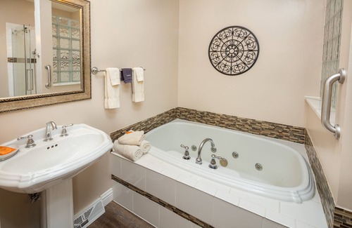 Galena Hotel | Discover Lefevre Inn and Resort: Family-Friendly Getaway