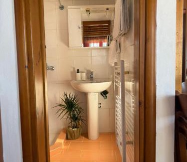 Therma Lefkados Apartment | Pet-Friendly Lefkada Twins 4 - Rated 8.7/10 by Guests