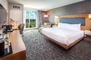 Trailer Estates Hotel | Experience the Legacy Hotel with Oceanfront Bliss
