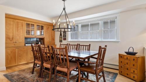 Telluride House | Legacy House by AvantStay: Ideal 4BDR Home with Hot Tub