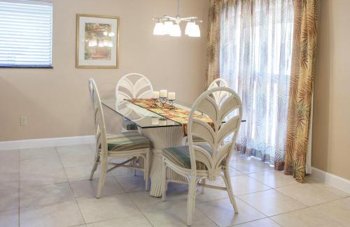 Palm Coast Resort | Pet-Friendly Legacy Vacation Resorts with Pool & Hot Tub