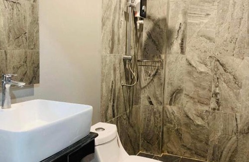 Mittakpheap House | Comfortable Legend Guesthouse with Child-Friendly Amenities