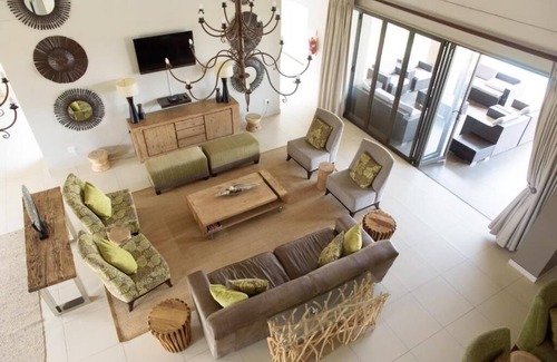 Sterkrivier Cabin | Explore Legend Safari Villas: Family-Friendly Retreat with Pool