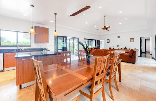 Sanctuary Belize House | Discover Legion at Morningstar Breeze - Family-Friendly Stay