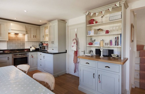 Holt Cottage | Legion Cottages: Oceanfront Self-Catering Retreat for 4
