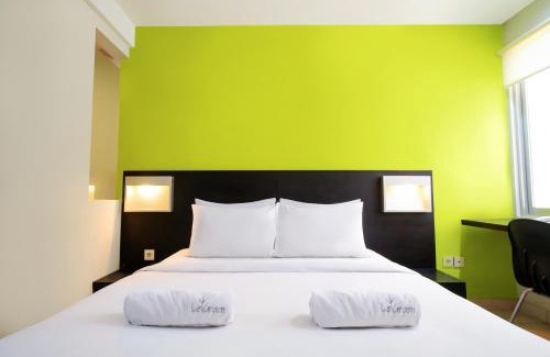 Bendungan Hilir House | Budget-Friendly LeGreen Suite Pejompongan with Breakfast