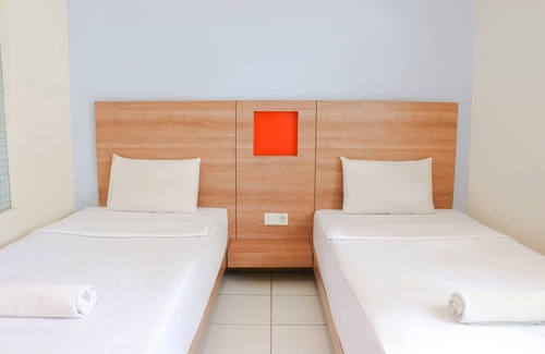 Ambon Hotel | Budget-Friendly LeGreen Suite Waihaong - Family Welcoming Stay