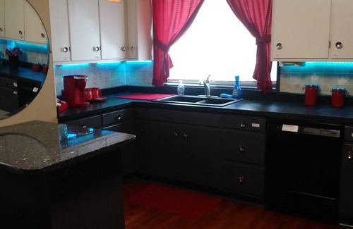Wisconsin Dells House | Premier Downtown Dells Vacation Rental: LeGros Chateau Awaits