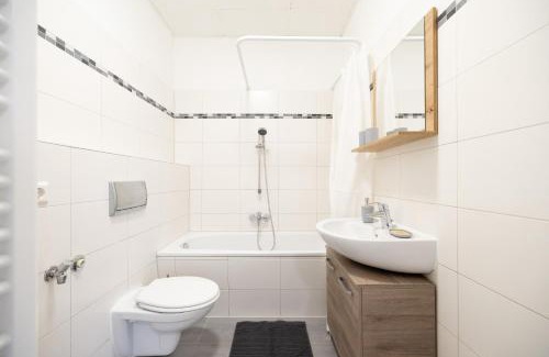 Nordwest Apartment | Discover Pet-Friendly Comfort at LeHaStays - Apartment Linkel